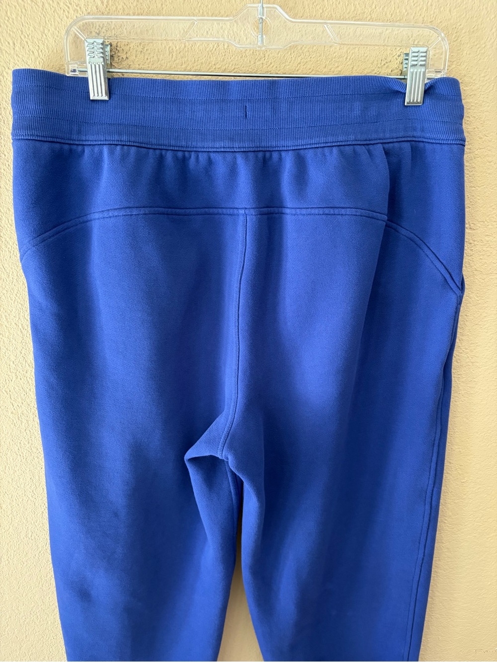 Lululemon Women’s Scuba High-Rise Relaxed Jogger 10 - Picture 5 of 10